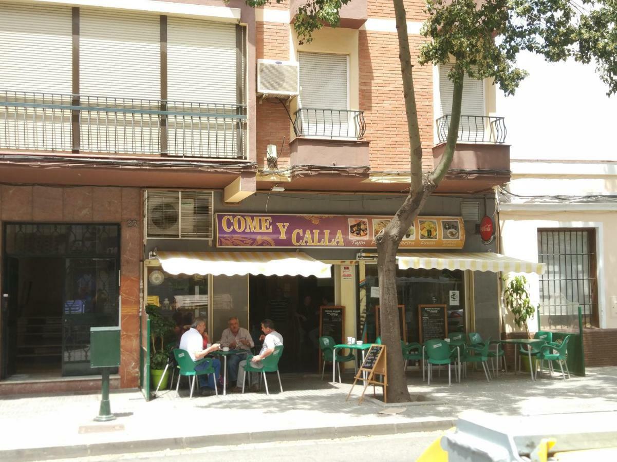 Apartamento Capuchinos Malaga Exterior photo